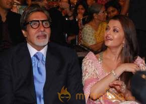 Bollywood Stars For Mumbai Police  photo 19