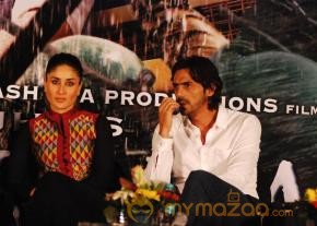 Bollywood  Stars of film SATYAGRAHA At  Raghupati Raghav Raja Ram Song Launch photo 18