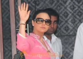 Bollywood Stars in  Semi Final Match In Mohali photo 4