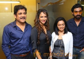 Celebs at Age Erase Book Launch Photos photo 22