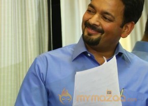 Celebs at Age Erase Book Launch Photos photo 7