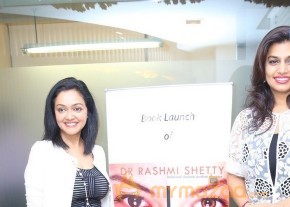 Celebs at Age Erase Book Launch Photos photo 74