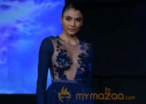 Celebs At Blenders pride Fashion Tour 2013 Photos photo 83