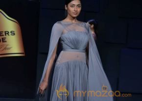 Celebs At Blenders pride Fashion Tour 2013 Photos photo 65