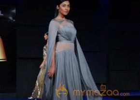 Celebs At Blenders pride Fashion Tour 2013 Photos photo 25