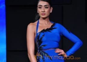 Celebs At Blenders pride Fashion Tour 2013 Photos photo 45