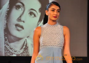 Celebs At Blenders pride Fashion Tour 2013 Photos photo 17