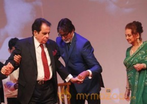 Celebs at Dilip Kumar autobiography Event Photos photo 5