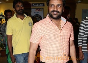Celebs at Romeo Movie Premiere Photos photo 38