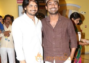 Celebs at Romeo Movie Premiere Photos photo 67