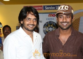 Celebs at Romeo Movie Premiere Photos photo 90
