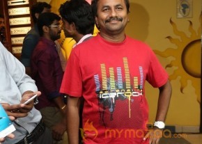 Celebs at Romeo Movie Premiere Photos photo 97