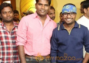Celebs at Romeo Movie Premiere Photos photo 12
