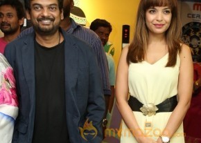 Celebs at Romeo Movie Premiere Photos photo 32