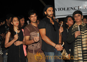 Celebs at Silent Protest on Delhi Rape Pics photo 9
