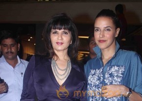 Celebs at Vogue Fashion Night Out 2014 Gallery photo 26
