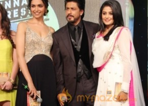 CHENNAI EXPRESS AUDIO RELEASE PHOTOS photo 32