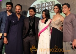 CHENNAI EXPRESS AUDIO RELEASE PHOTOS photo 22