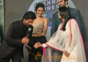 CHENNAI EXPRESS AUDIO RELEASE PHOTOS photo 25