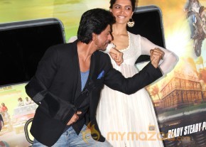  Chennai Express Movie Trailer Launch   photo 20