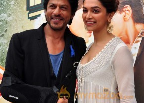  Chennai Express Movie Trailer Launch   photo 37