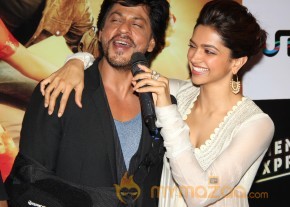  Chennai Express Movie Trailer Launch   photo 21