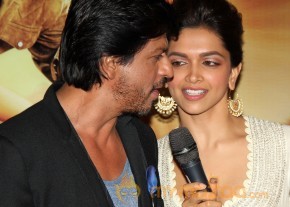 Chennai Express Movie Trailer Launch   photo 10
