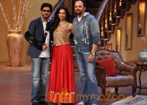 Chennai Express Promotions at Comedy Nights Gallery photo 4