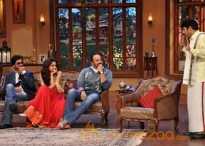 Chennai Express Promotions at Comedy Nights Gallery photo 24