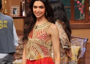 Chennai Express Promotions at Comedy Nights Gallery photo 2