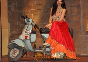Chennai Express Promotions at Comedy Nights Gallery photo 7