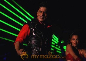 BigB Shahrukh, Salman &amp; Akshay perform for Cintaa Superstars ka Jalwaa Gallery photo 3