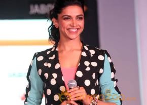 Deepika Padukone At Jabong New Collection Launch  photo 28