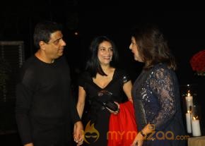 Deepika Padukone Black And Gold Party Photos photo 13