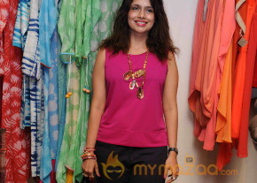 Designer Sonya Vajifdar Launch Her Rainwear   photo 4