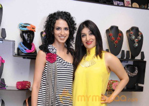 Designer Sonya Vajifdar Launch Her Rainwear   photo 10