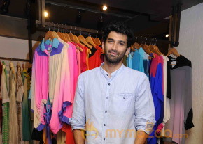 Designer Sonya Vajifdar Launch Her Rainwear   photo 16