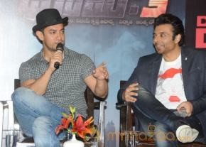 Dhoom 3 Movie Press Meet Photos photo 69