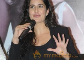 Dhoom 3 Movie Press Meet Photos photo 63