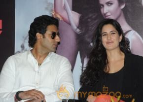 Dhoom 3 Movie Press Meet Photos photo 61
