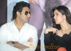 Dhoom 3 Movie Press Meet Photos photo 2