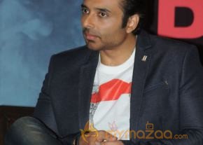 Dhoom 3 Movie Press Meet Photos photo 53