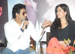 Dhoom 3 Movie Press Meet Photos photo 31