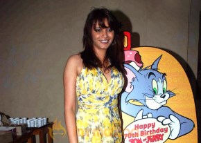 Diana Hayden Graced Tom N Jerry’s Birthday photo 11