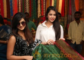 Dil Diwana Team at Silk India Expo Stills photo 58