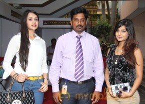 Dil Diwana Team at Silk India Expo Stills photo 2