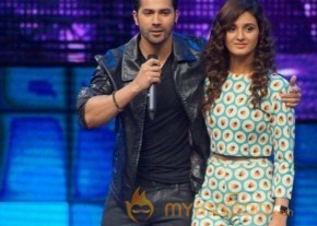 Dishoom Team at Star Plus Dance Show for Promotion photo 31