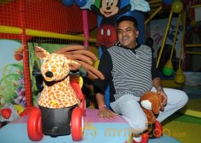 Dr. Ruby Tandon aughter 3rd Birthday Bash  photo 16