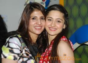 Dr. Ruby Tandon aughter 3rd Birthday Bash  photo 7