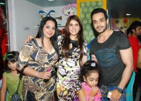 Dr. Ruby Tandon aughter 3rd Birthday Bash  photo 4
